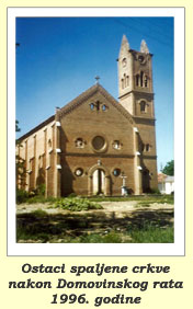 Ostaci spaljene župne crkve nakon Domovinskog rata 1996.g.